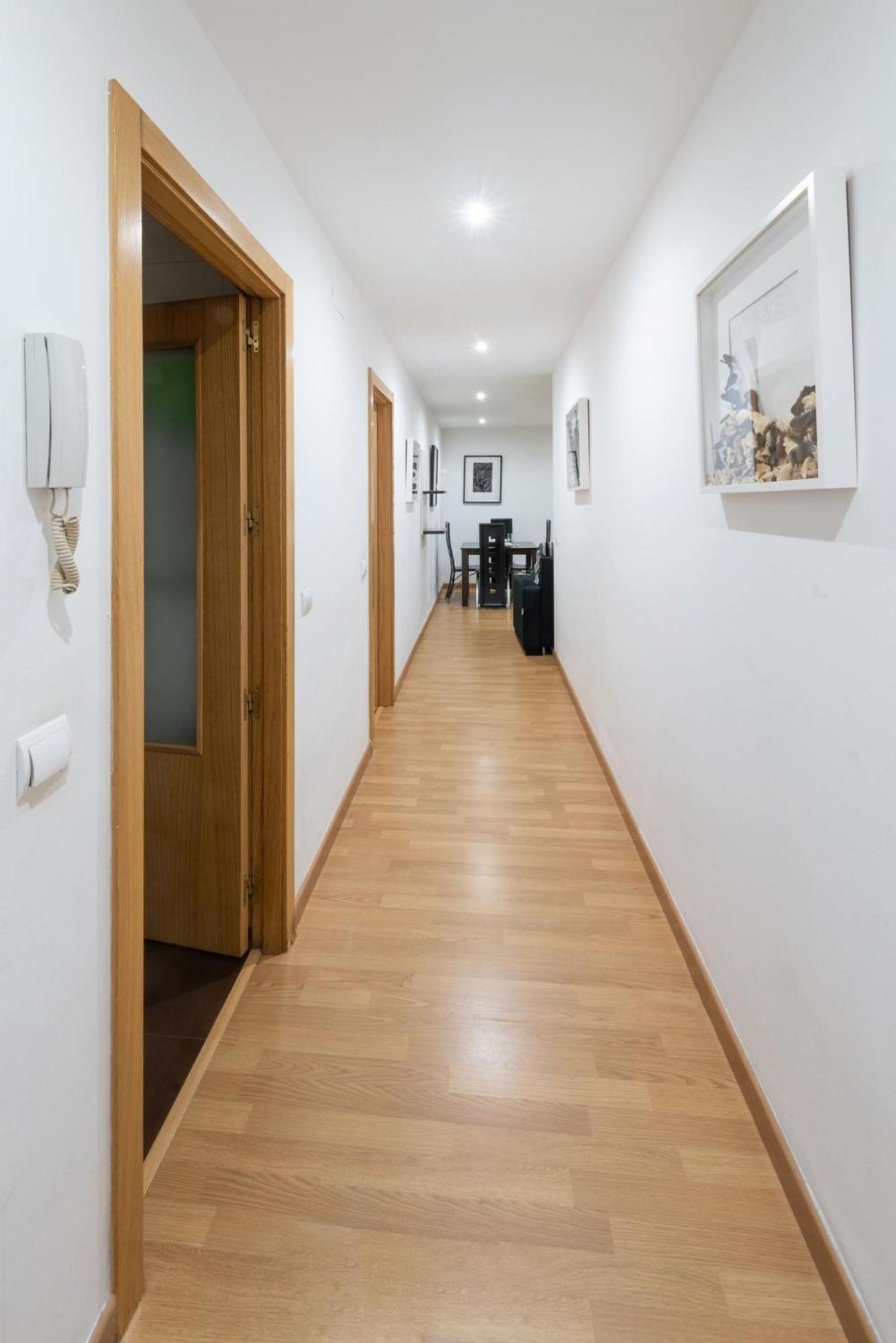 Apartamentos Day Madrid San Antonio Centro Gran Via Sol Malasana Екстериор снимка